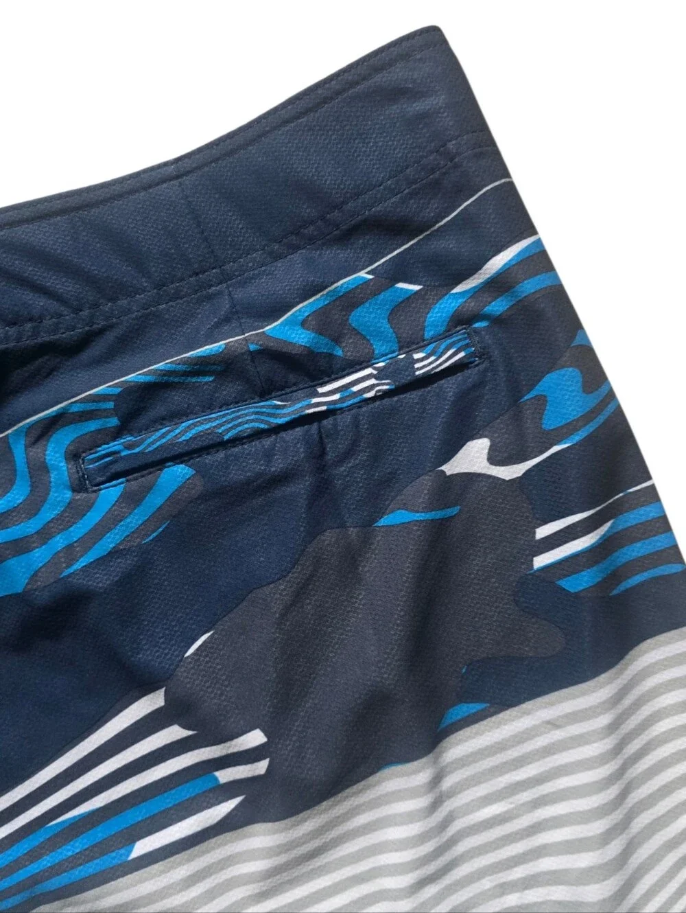 Oakley Breakwall Dark Blud Swim Trunks
